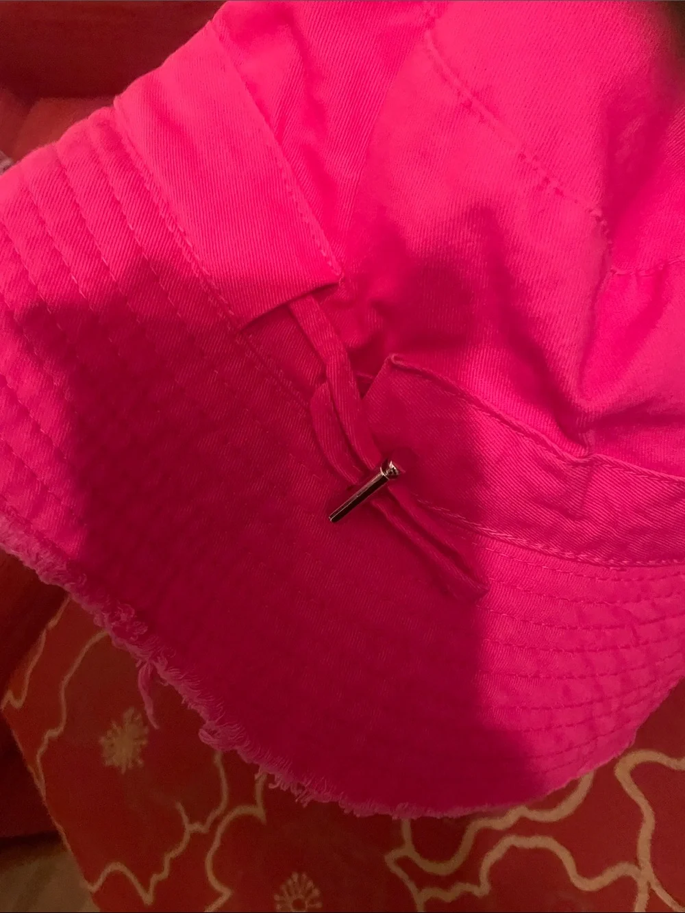 Unbranded bright fuchsia